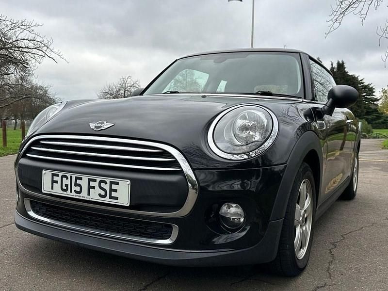 Used Mini ONE Hatch 102 HP (75 kW) 2015 Black Hatchback