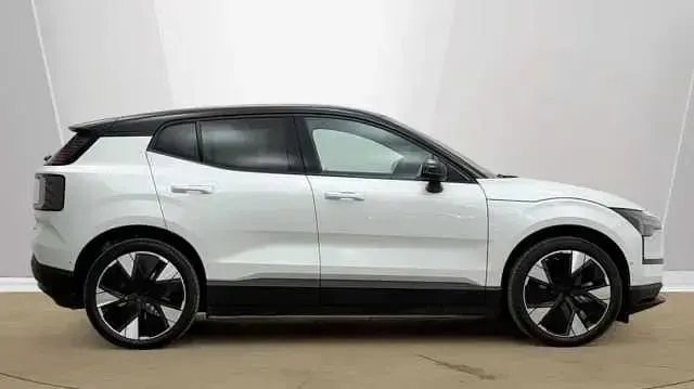 Used Volvo EX30 Ultra 200 kW (272 HP) 2025 White SUV
