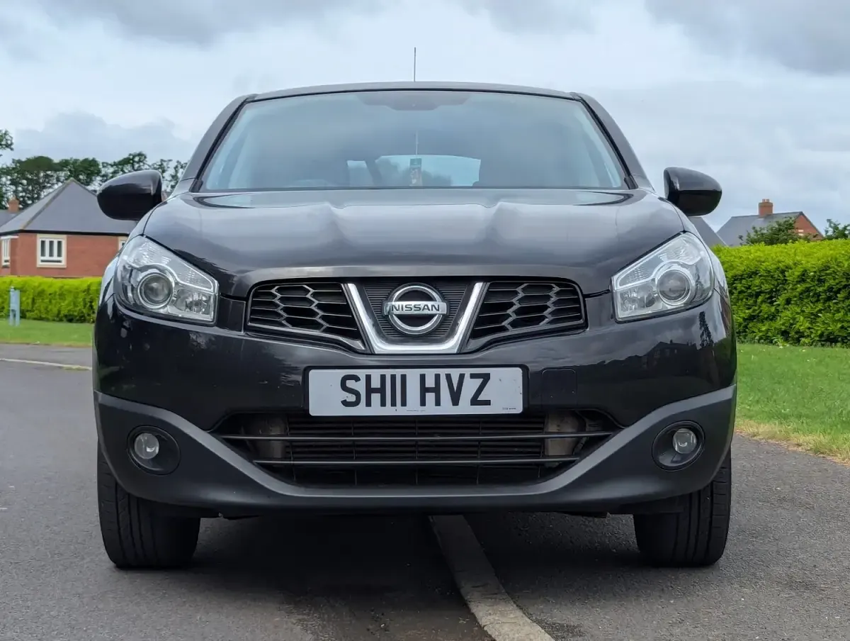 Used Nissan Qashqai Acenta 150 HP (110 kW) 2011 Black SUV