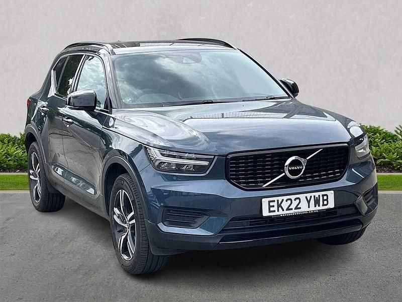 Used 2021 Volvo XC40 R-Design SUV | £24,399 (Fair price) - Image 1/4