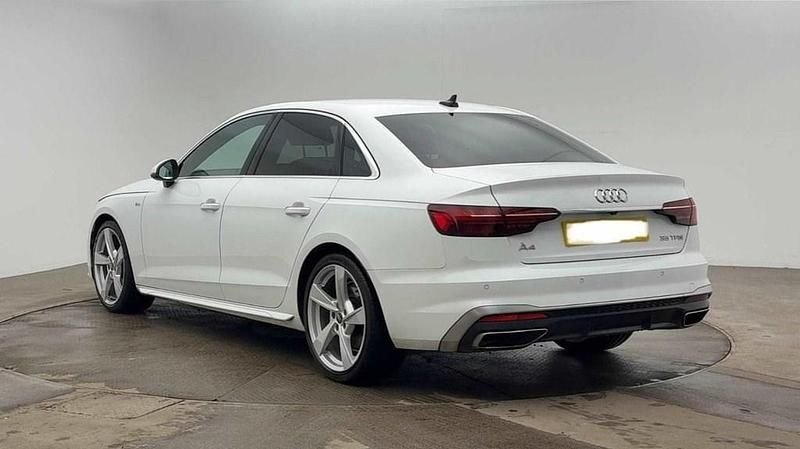 Used Audi A4 S-Line 150 HP (110 kW) 2022 White Sedan