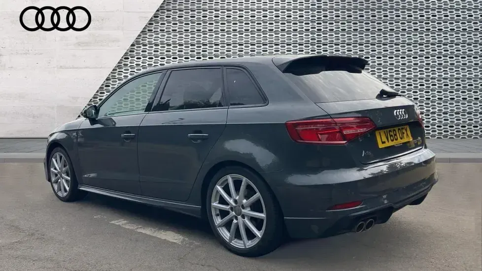 Used Audi A3 Black Edition 150 HP (110 kW) 2018 Grey Sedan