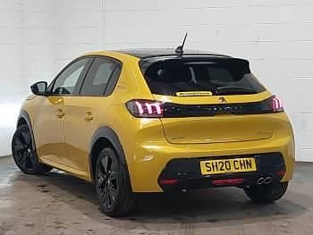 Usado Peugeot 208 GT-line 129 HP (94 kW) 2020 Amarelo Citadino