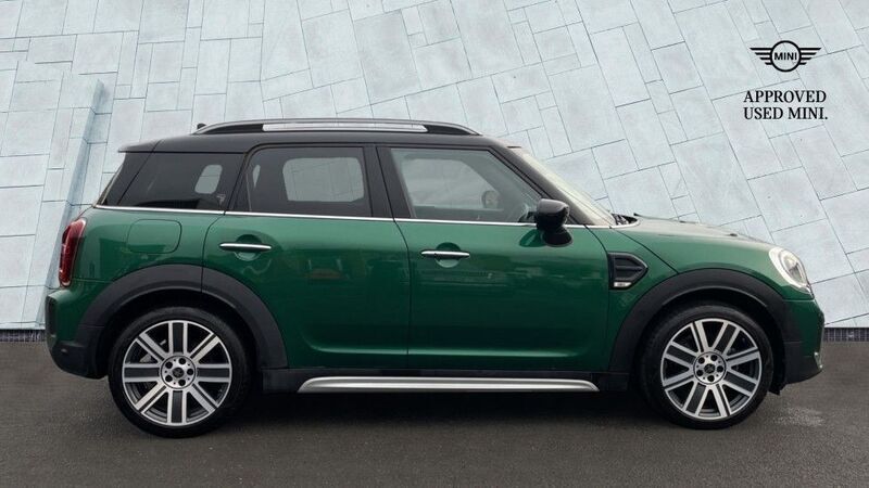 Used Mini Cooper Countryman Exclusive 134 HP (98 kW) 2022 Green SUV
