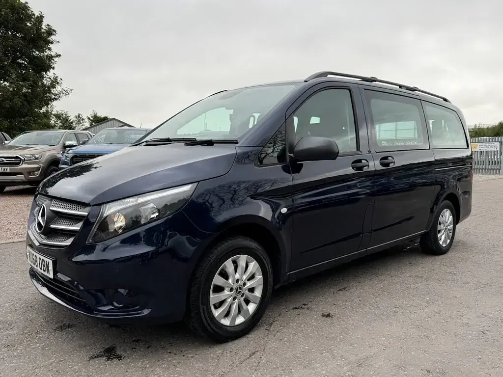 Used Mercedes Vito 163 HP (119 kW) 2018 Blue Van