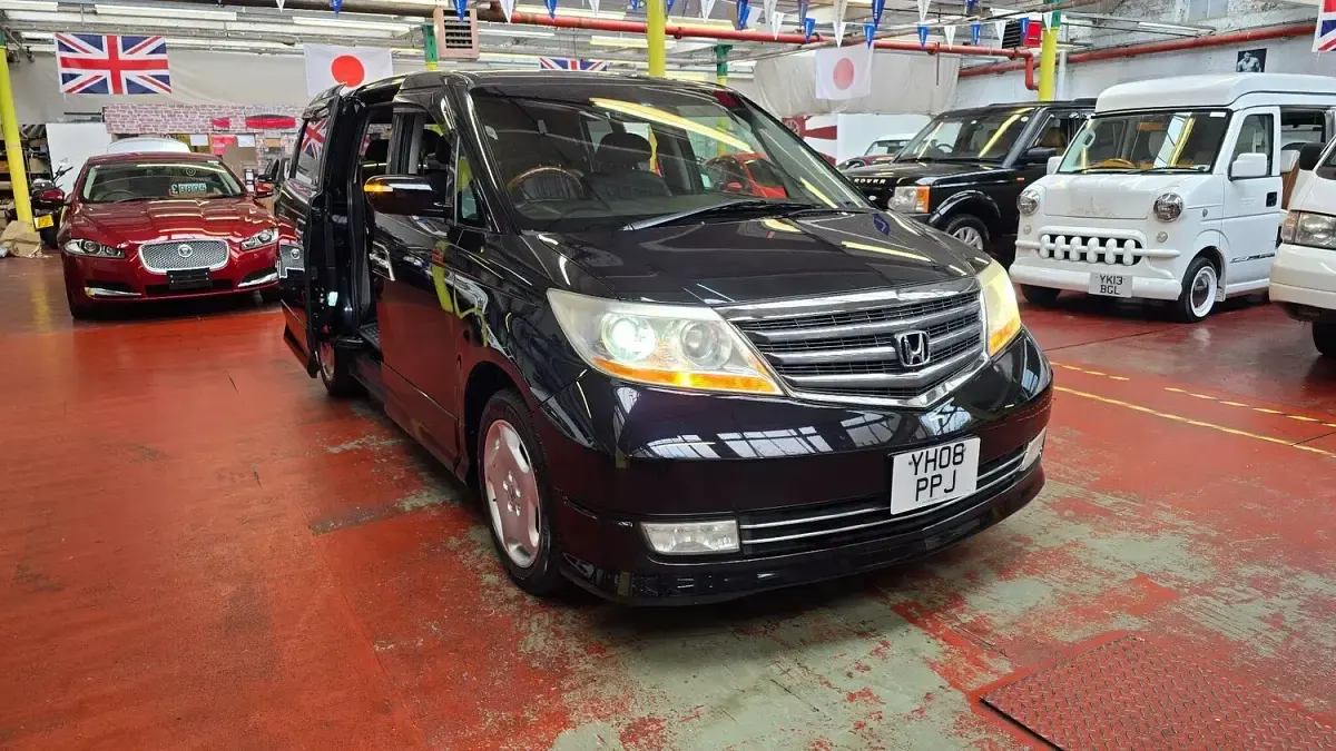 Used Honda Elysion 2021 Black