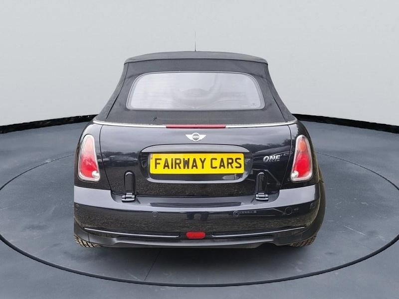 Used Mini ONE 2007 Black Hatchback