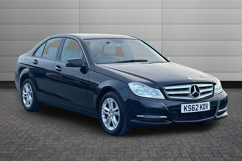 Obsidian black Used 2013 Mercedes C180 Executive Sedan | £5,990 (A bit pricey) - Image 1/2