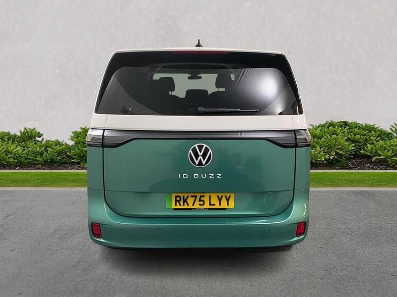 Used VW ID. Buzz Pro 210 kW (286 HP) 2025 White MPV