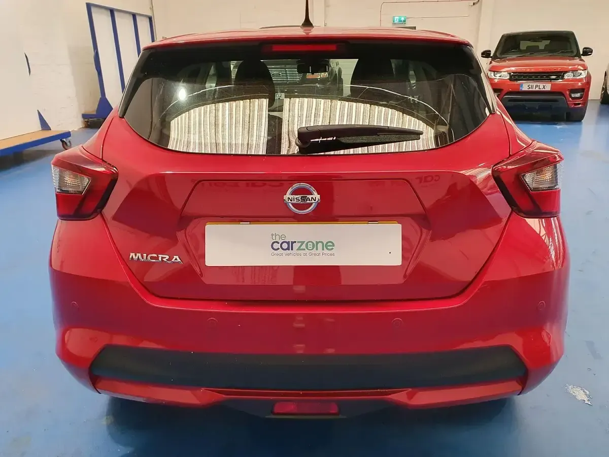 Used Nissan Micra Acenta 90 HP (66 kW) 2018 Red Hatchback