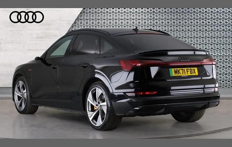 Used Audi e-tron Sportback Advanced 300 kW (408 HP) 2021 Black SUV