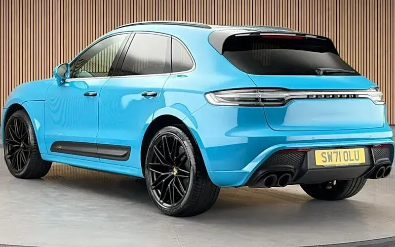 Used Porsche Macan 441 HP (324 kW) 2025 SUV