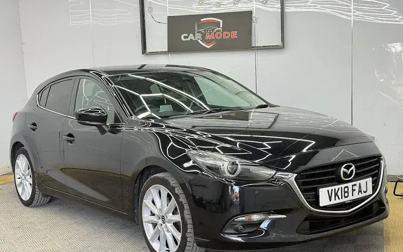 Used Mazda 3 Inclusive 120 HP (88 kW) 2018 Hatchback