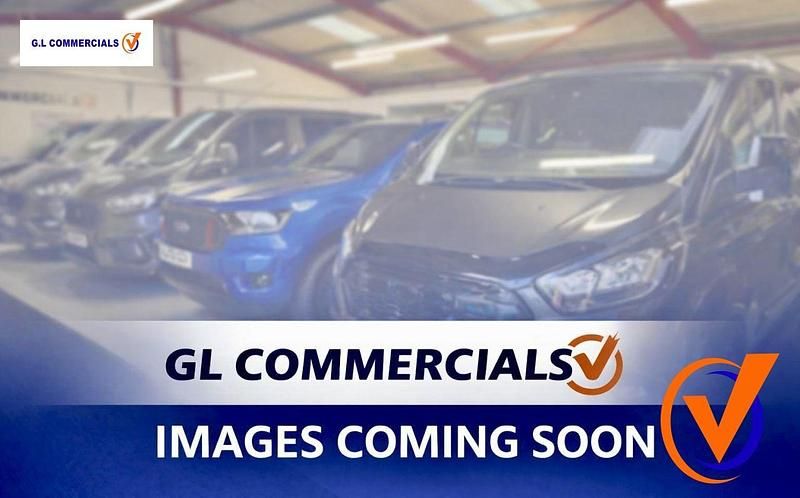 Used Vauxhall Vivaro S 100 HP (73 kW) 2022 White MPV