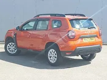 Used Dacia Duster Expression 90 HP (66 kW) 2023 Orange SUV