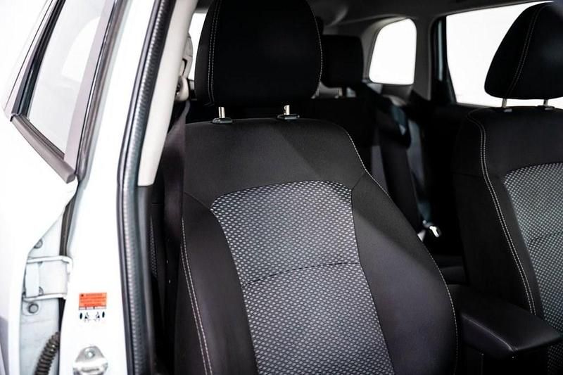 Used Suzuki Vitara SZ4 2019 White Hatchback