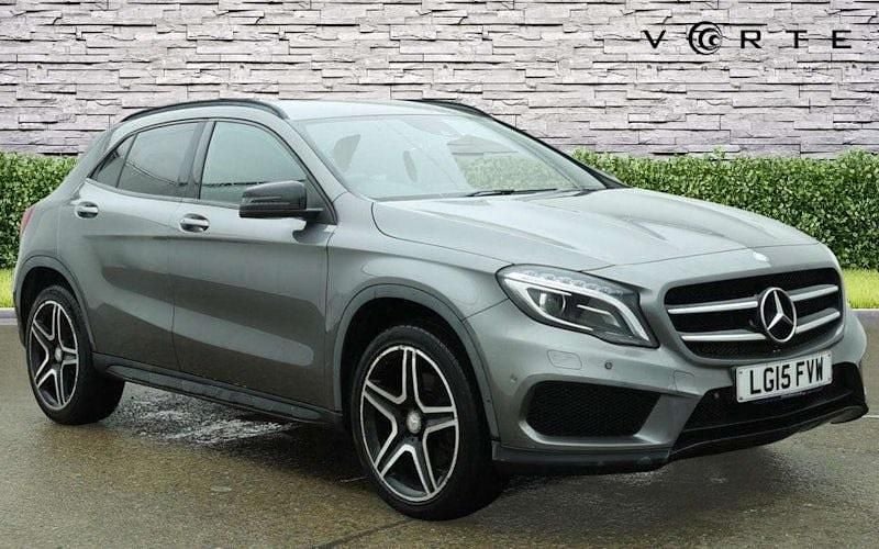 Used Mercedes GLA220 AMG Line Premium 170 HP (125 kW) 2015 Grey SUV