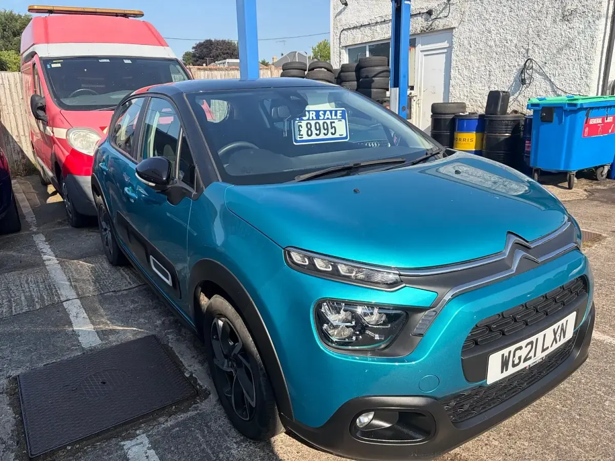 Used Citroën C3 PureTech 81 HP (59 kW) 2021 Blue Hatchback