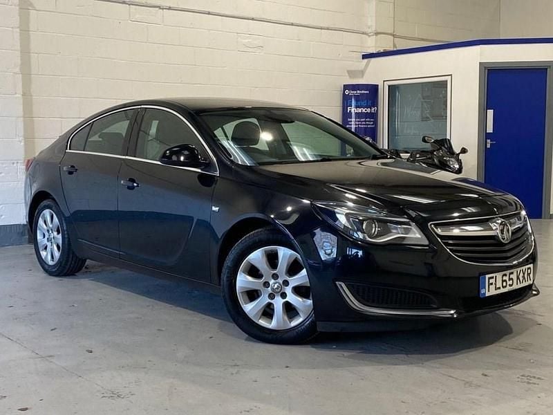 Black Used 2015 Vauxhall Insignia S Hatchback | £3,980 (Good price) - Image 1/4