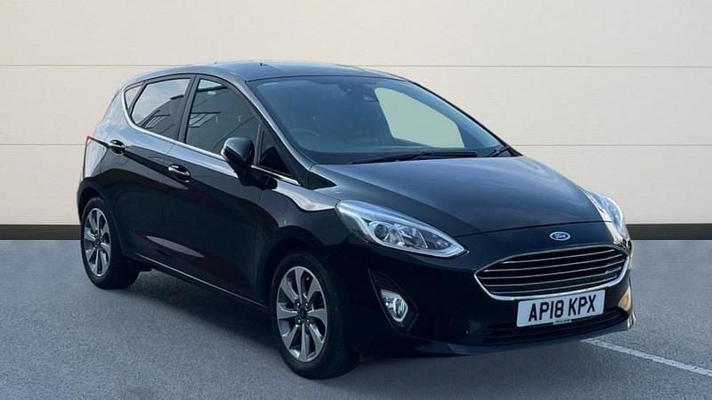 Shadow black (premium colour) Used 2018 Ford Fiesta Zetec Hatchback | £8,857 (Fair price) - Image 1/4