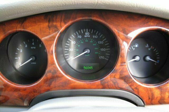 Used Jaguar XJ8 240 HP (176 kW) 1999 Sedan