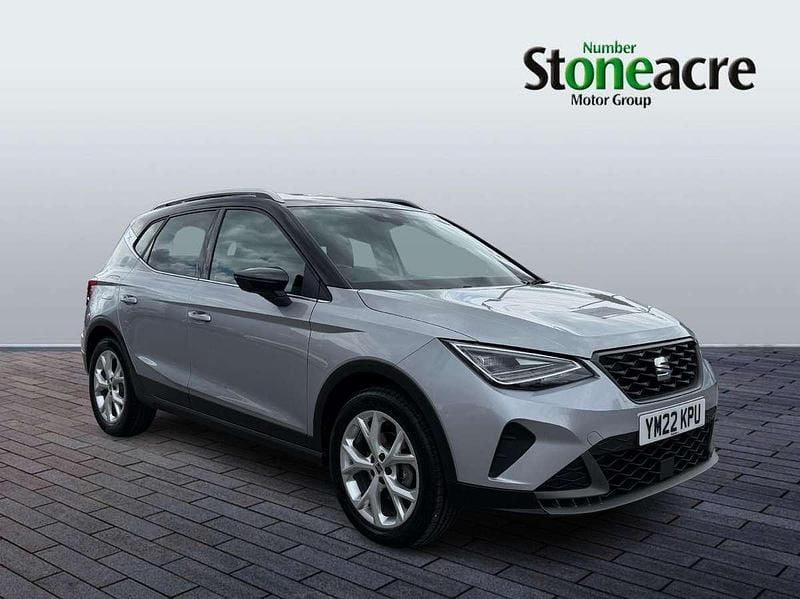Silver Used 2022 Seat Arona FR SUV | £14,495 (Fair price) - Image 1/4