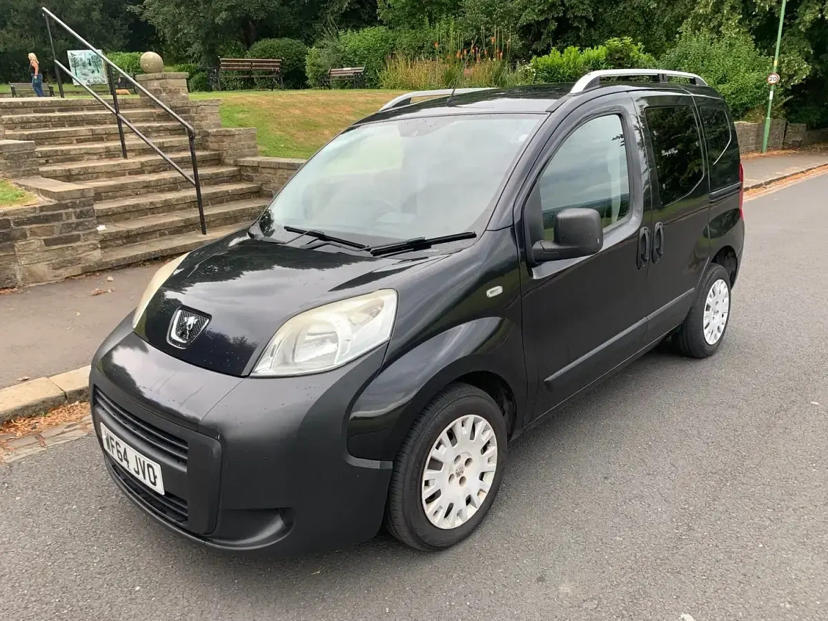 Used Peugeot TePee S 2014 Grey MPV