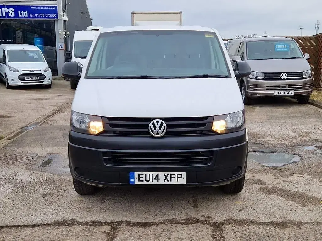 Used VW T5 Startline 113 HP (83 kW) 2014 White Van