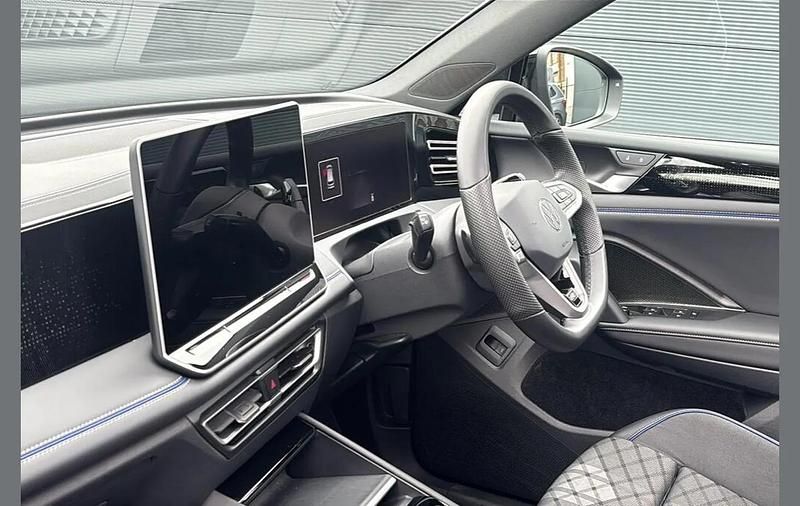 Used VW Tiguan Black Edition 265 HP (194 kW) 2025 Black SUV