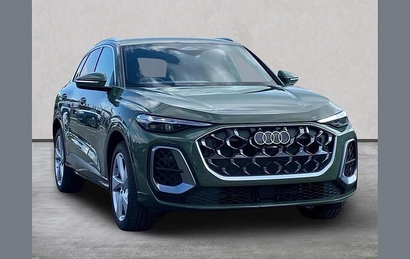 New Audi Q5 S-Line 200 HP (147 kW) 2025 Other SUV