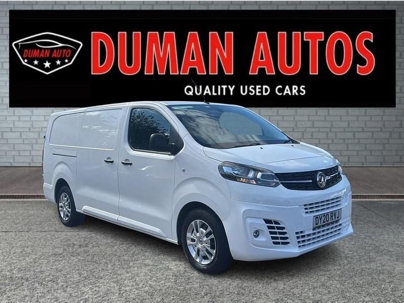 Used Vauxhall Vivaro S 100 HP (73 kW) 2020 White MPV