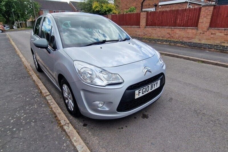 Silver Used 2010 Citroën C3 VTR Sport Hatchback | £1,893 (Good price) - Image 1/1