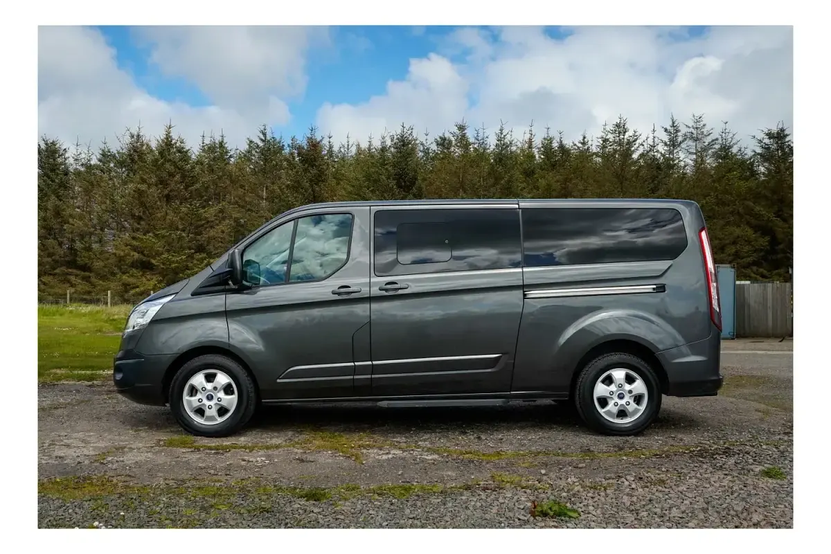 Used Ford Tourneo Custom Titanium 2017 Grey Van