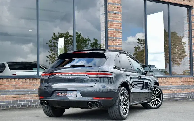Used Porsche Macan 354 HP (260 kW) 2020 SUV