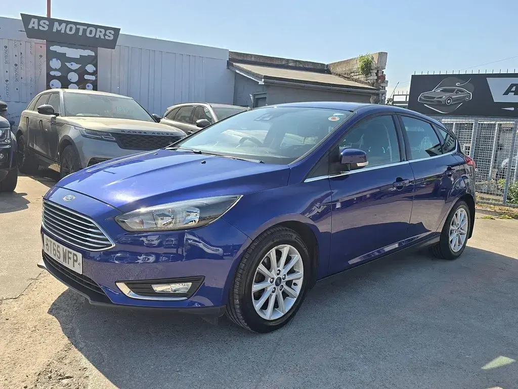 Usado Ford Focus Titanium 2016 Azul Citadino