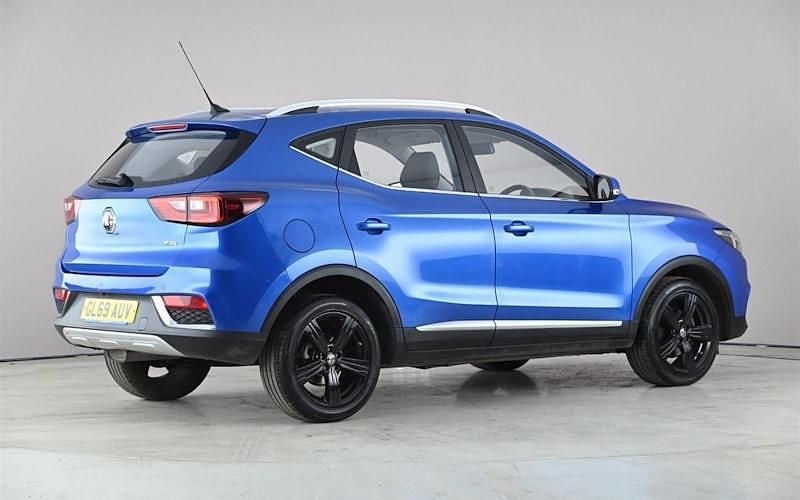 Usado MG ZS Exclusive 111 HP (81 kW) 2020 Azul SUV