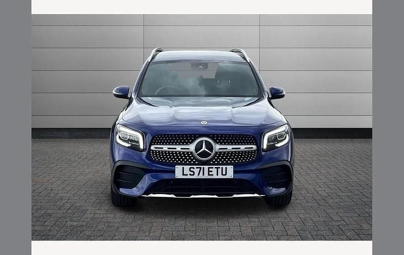 Used Mercedes GLB200 AMG line 163 HP (119 kW) 2022 Blue SUV