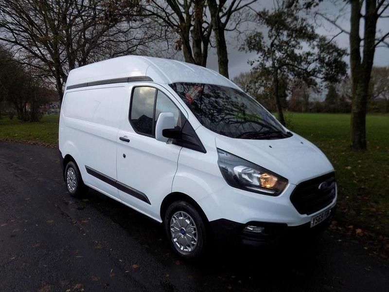 Used Ford Transit Custom 105 HP (77 kW) 2020 White Van