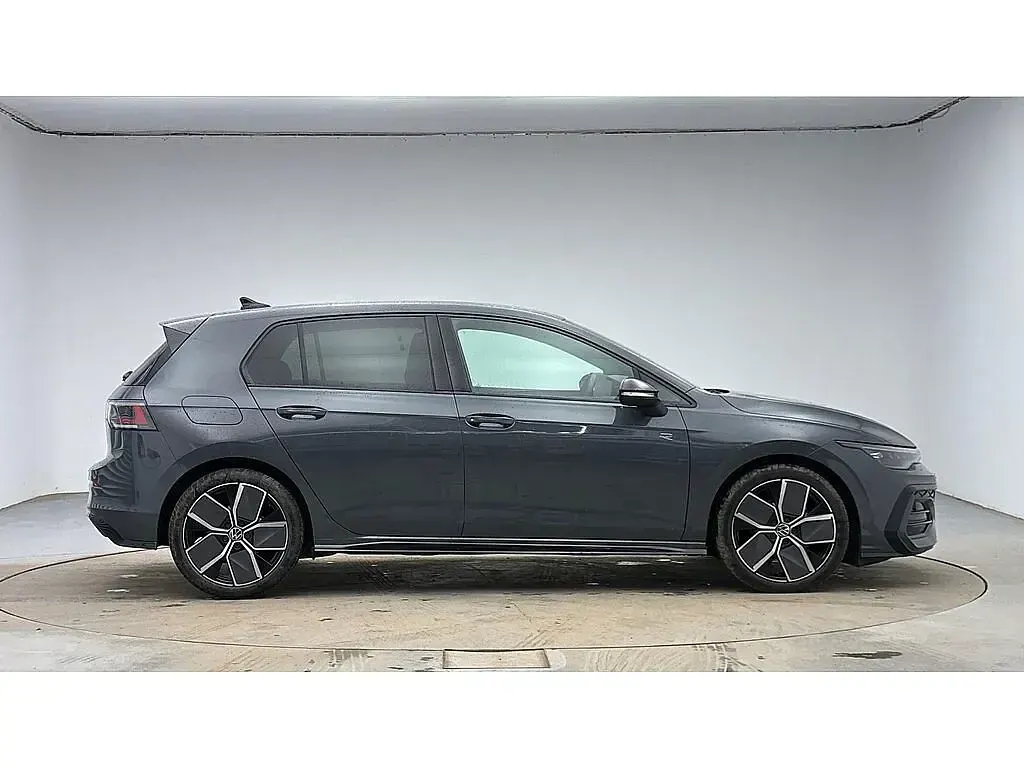 Used VW Golf VIII 150 HP (110 kW) 2026