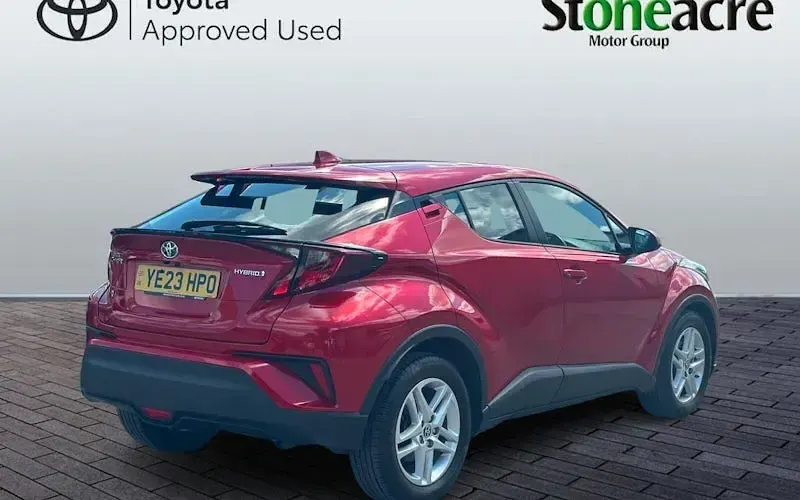 Used Toyota C-HR 140 HP (102 kW) 2026 SUV