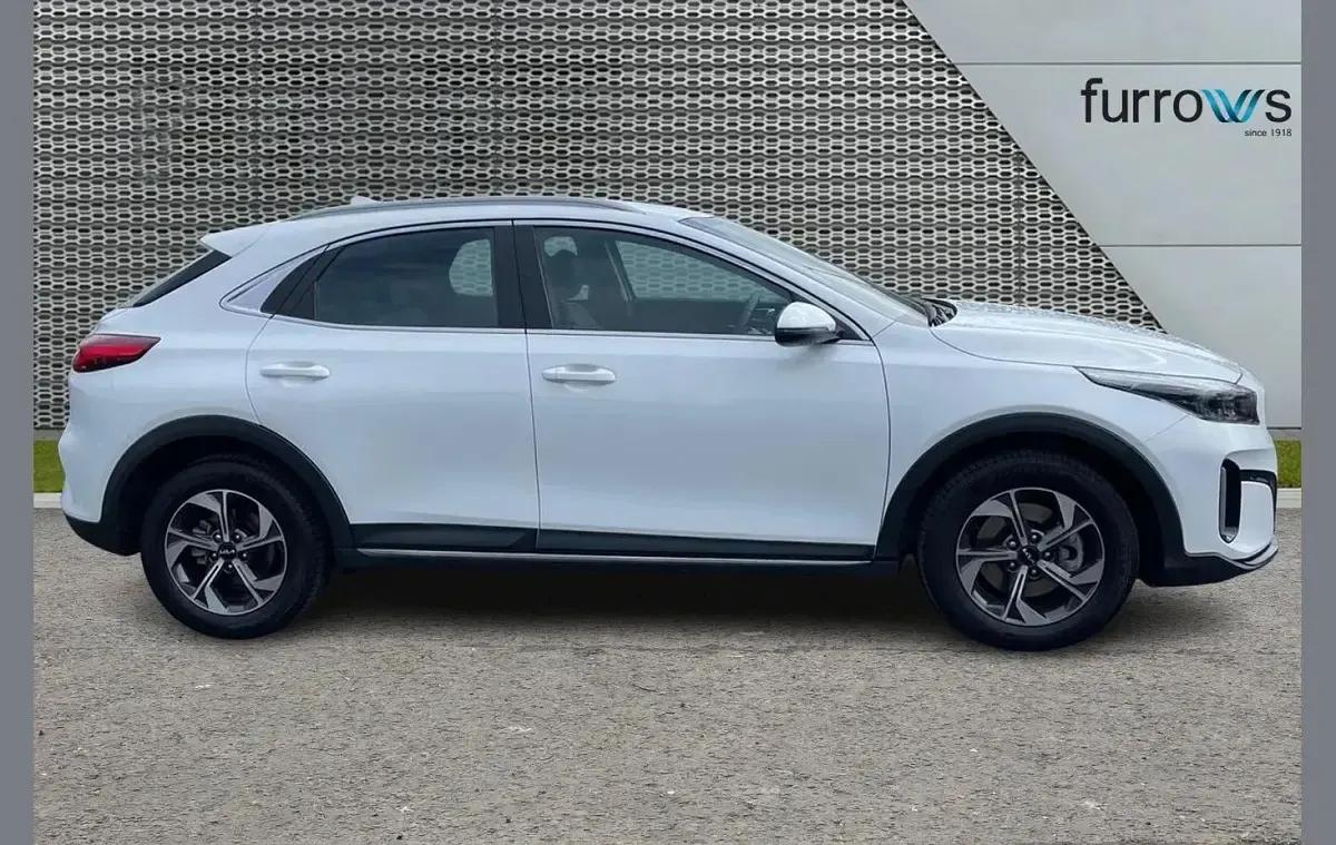 Used Kia XCeed 112 HP (82 kW) 2025 White SUV