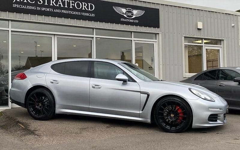 Used Porsche Panamera 300 HP (220 kW) 2015 Silver Hatchback