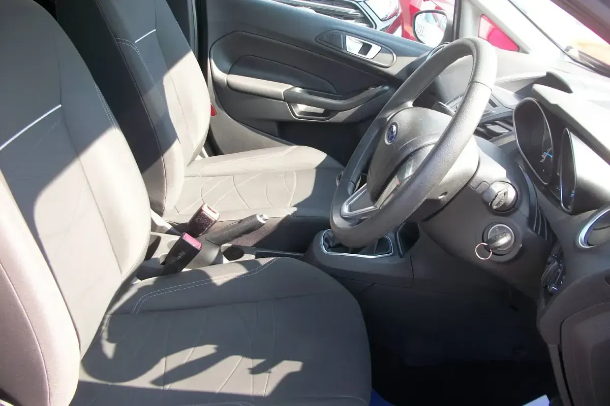 Used Ford Fiesta Style 82 HP (60 kW) 2013 Blue Hatchback