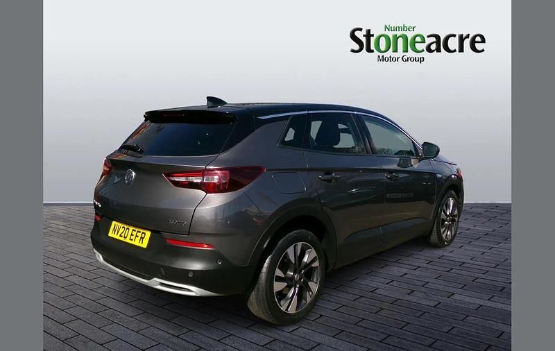 Used Vauxhall Grandland X SRi 130 HP (95 kW) 2020 Grey SUV