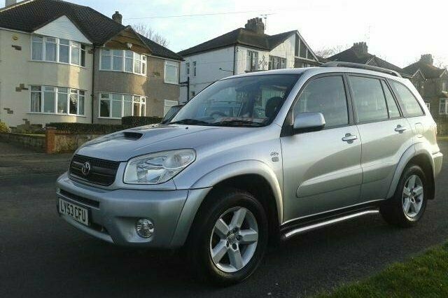 Used Toyota RAV4 114 HP (83 kW) 2003 SUV