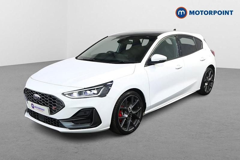 Usado Ford Focus ST 280 HP (205 kW) 2023 Branco Citadino
