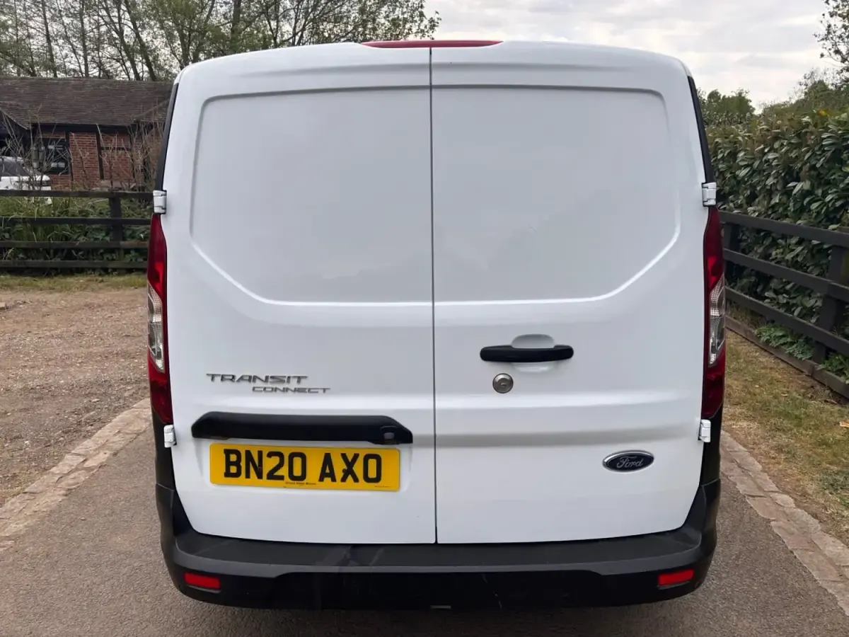 Usado Ford Transit Connect 75 HP (55 kW) 2020 Branco Monovolume