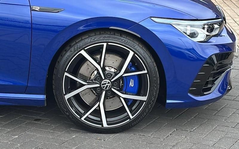 Used 2024 VW Golf VIII R Hatchback | £34,599 (Expensive) - Image 1/4
