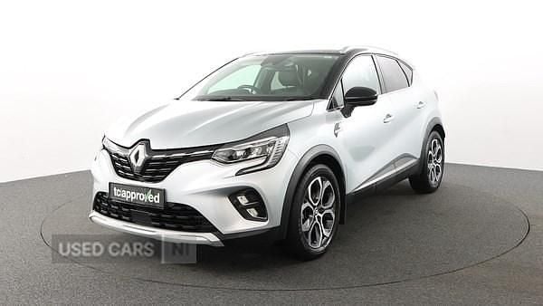 Used Renault Captur Techno 143 HP (105 kW) 2023 Grey/black SUV