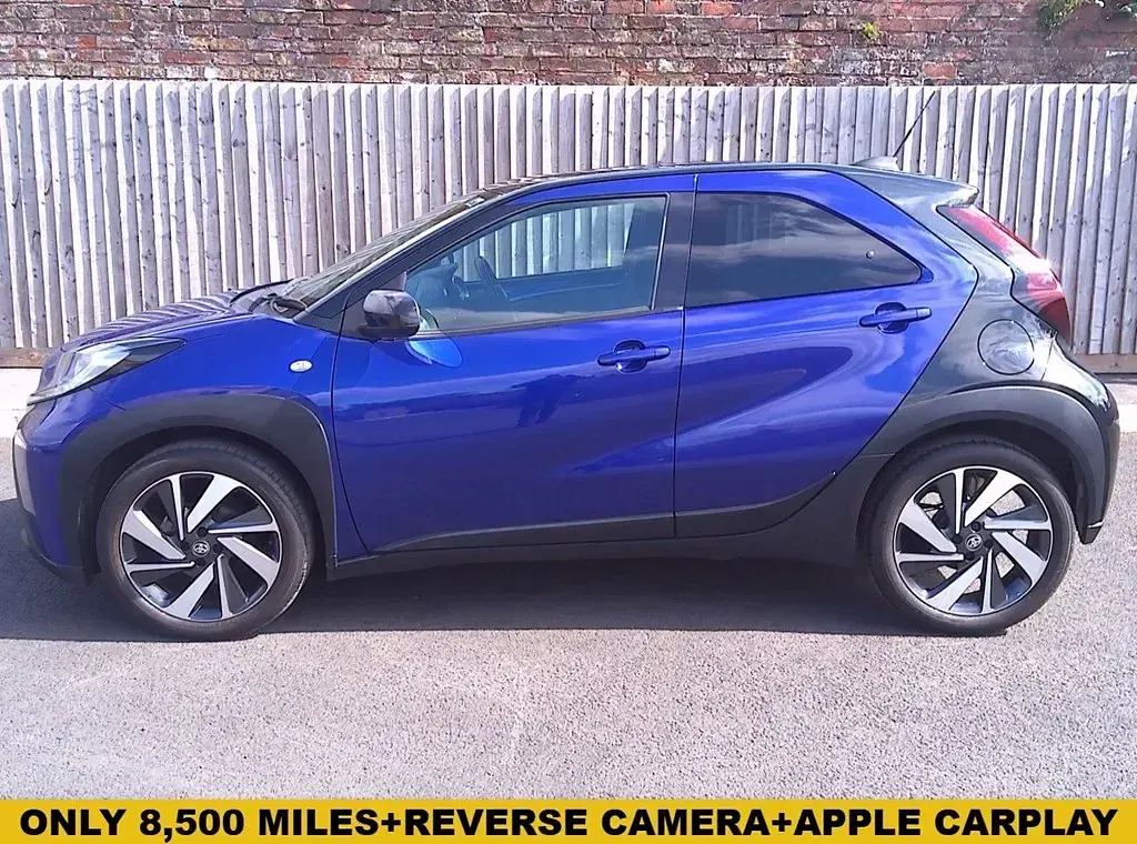 Used Toyota Aygo X 72 HP (52 kW) 2022 Blue SUV